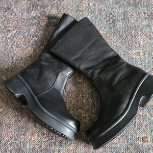 Women's Black John FLUEVOG harmony Boots - NEVER BEEN WORN